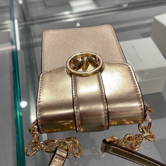 MICHAEL KORS WOMENS FASHION IPHONE SAMSUNG CASE PHONE HOLDER CROSSBODY BAG PURSE - Picture 15 of 16